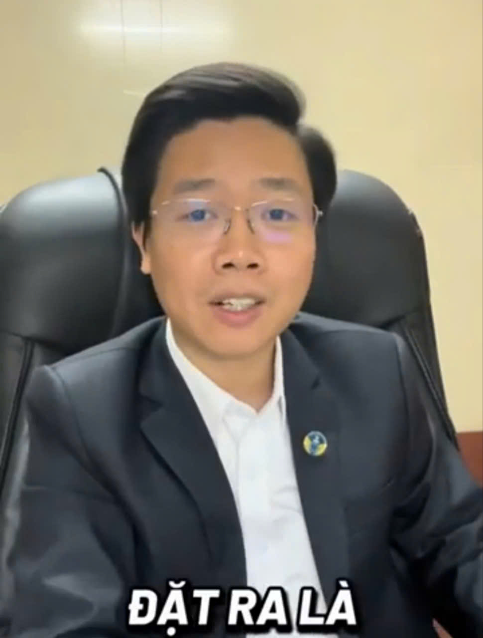 Giao dịch chuyển nhượng đất đai không công chứng có hiệu lực không